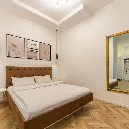 Aparthotel Idea Design Chykalenka Kyiv