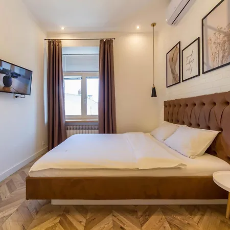 Idea Design Chykalenka Aparthotel Kyiv